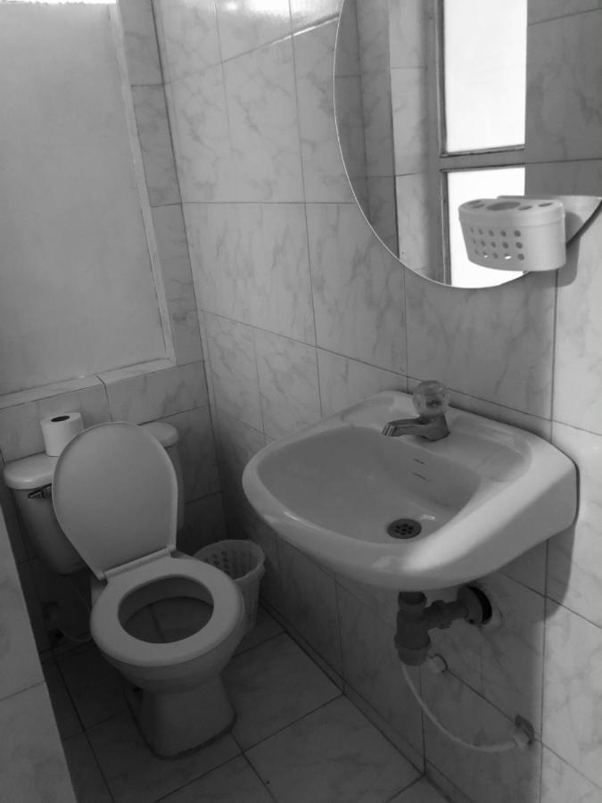 Tita'S Airport Hotel Cartagena 외부 사진